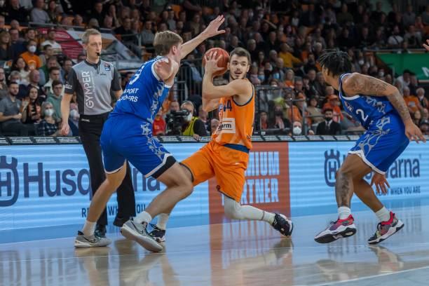 生成一份S 生成一份S