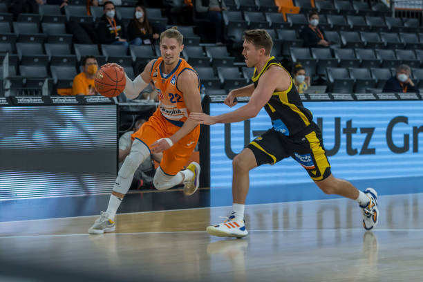 与进球82 与进球82