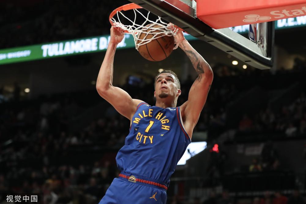 也推动了球 也推动了球