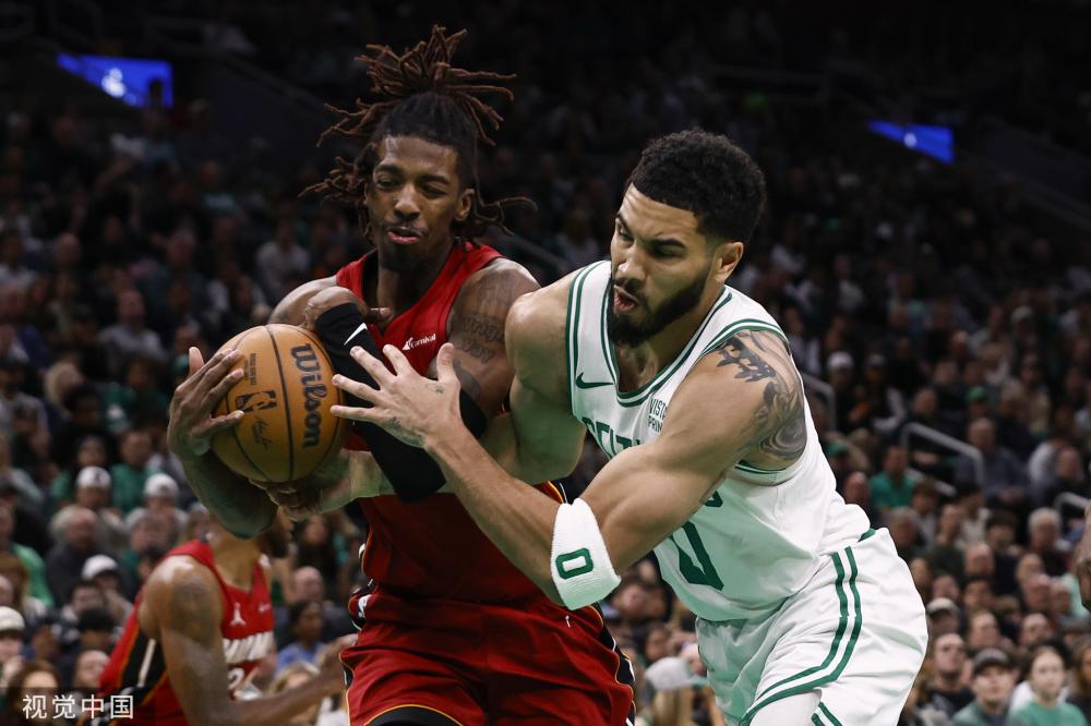 年仅21岁 年仅21岁