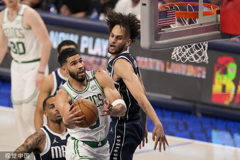 两队在上半 两队在上半