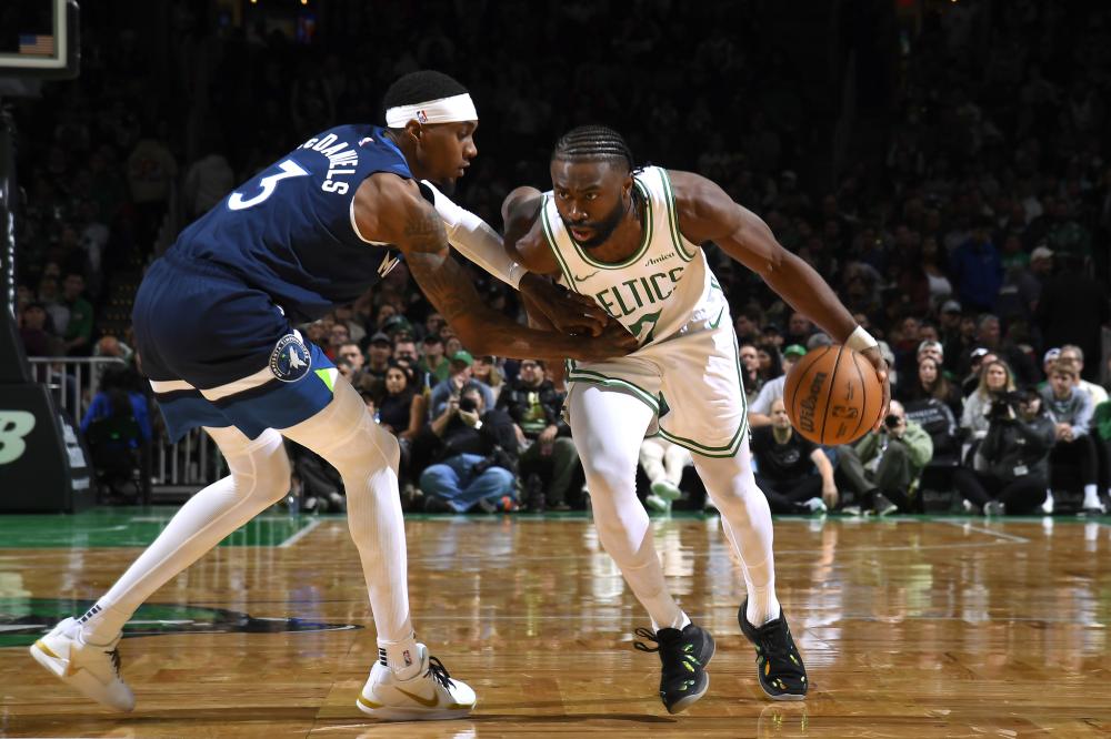 借其出色的 借其出色的